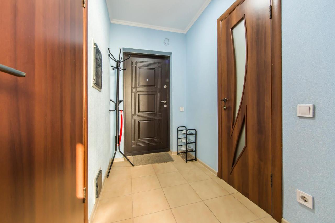 Super Comfort Flat For You Near The Metro. Kyiv Exterior foto